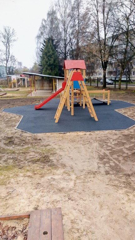 Danga žaidimų aikštelei