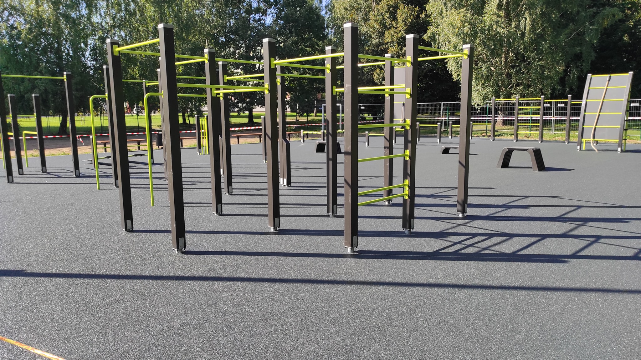 žaidimų aikštelių liejamos dangos