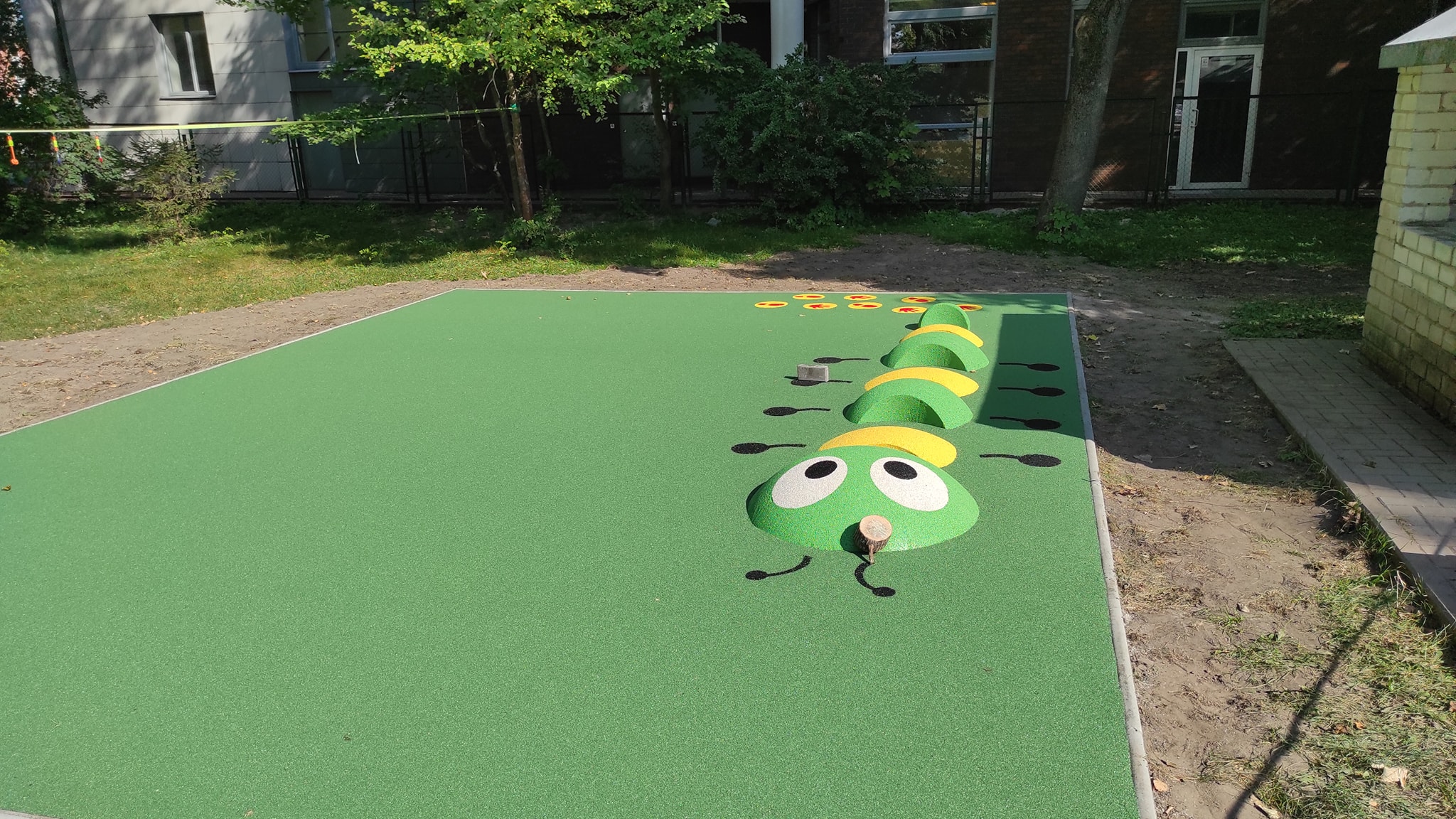 liejama EPDM aikštelių danga