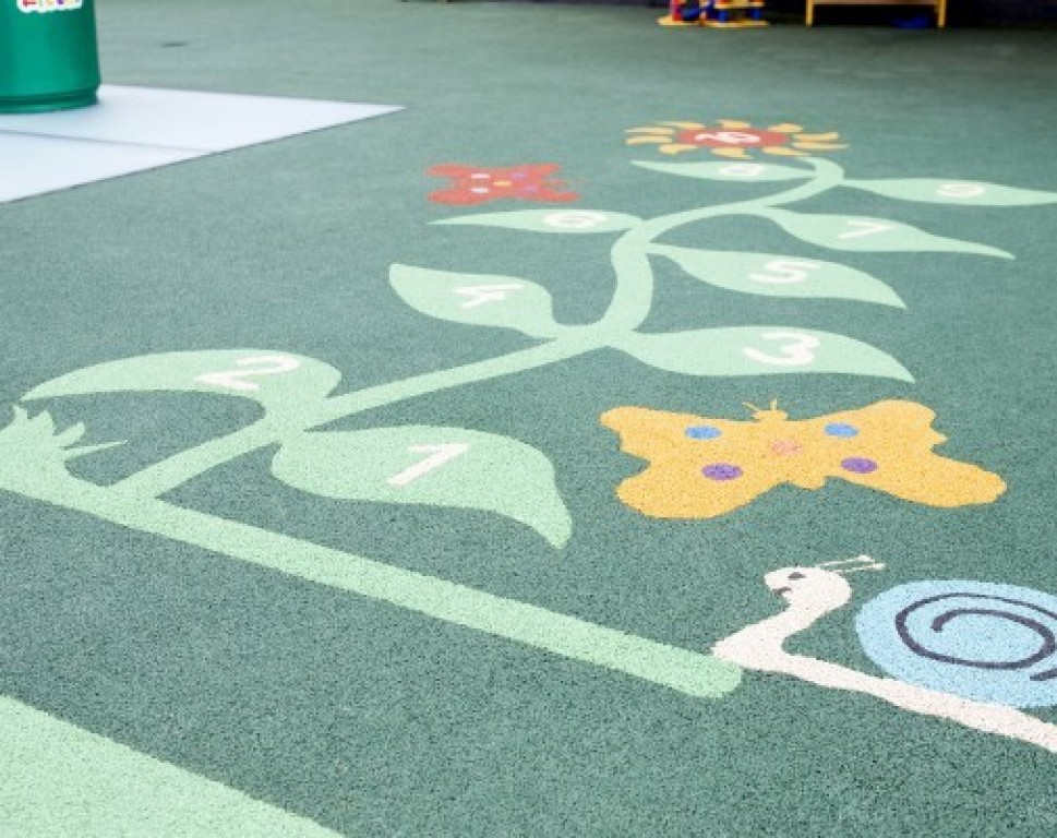 Minkšta liejama danga lauko erdvėms