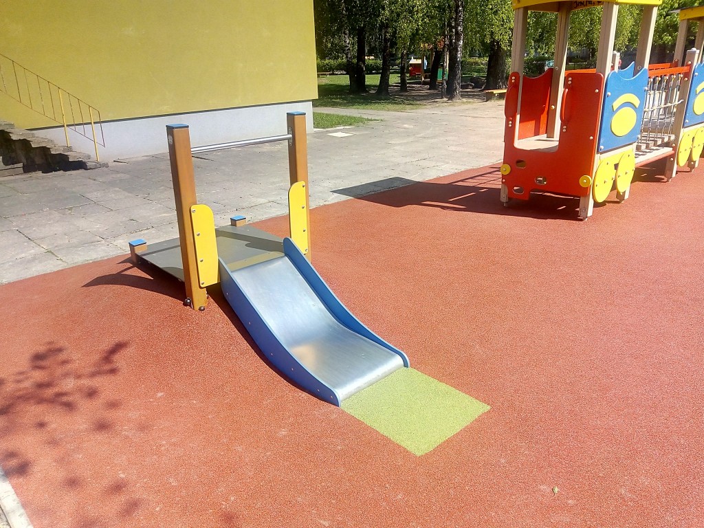 Danga žaidimų aikštelei