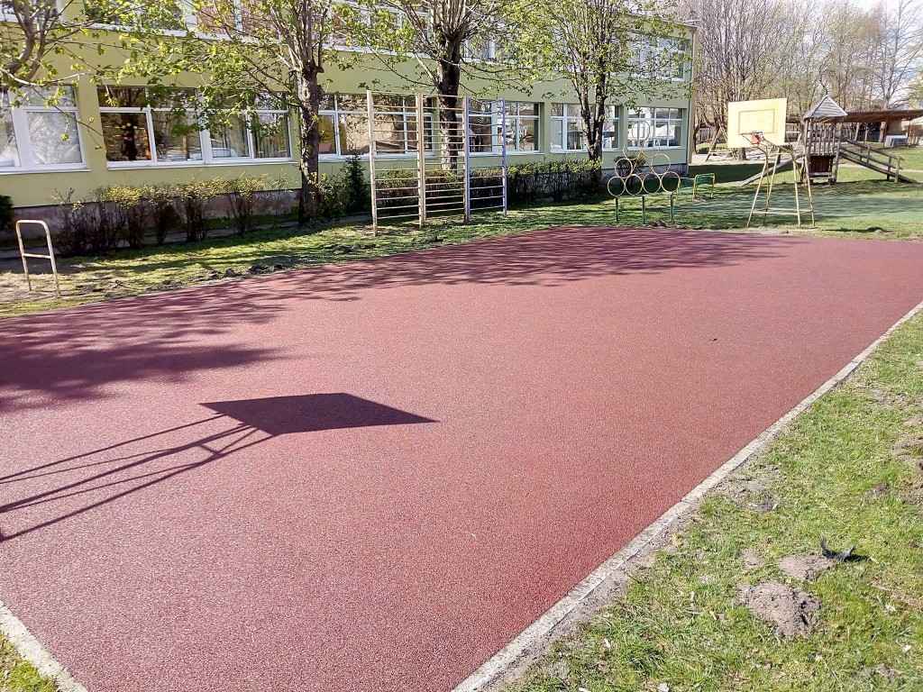 paviršius iš lietos gumos